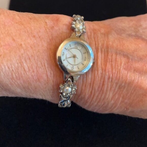 SILVER-TONE | Bracelet Watch Mother of Pearl Dial Band with X's and Pearls - Picture 2 of 7